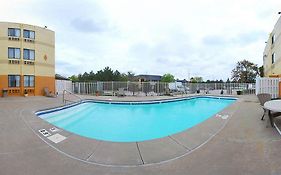 Quality Inn Merriam Kansas City
