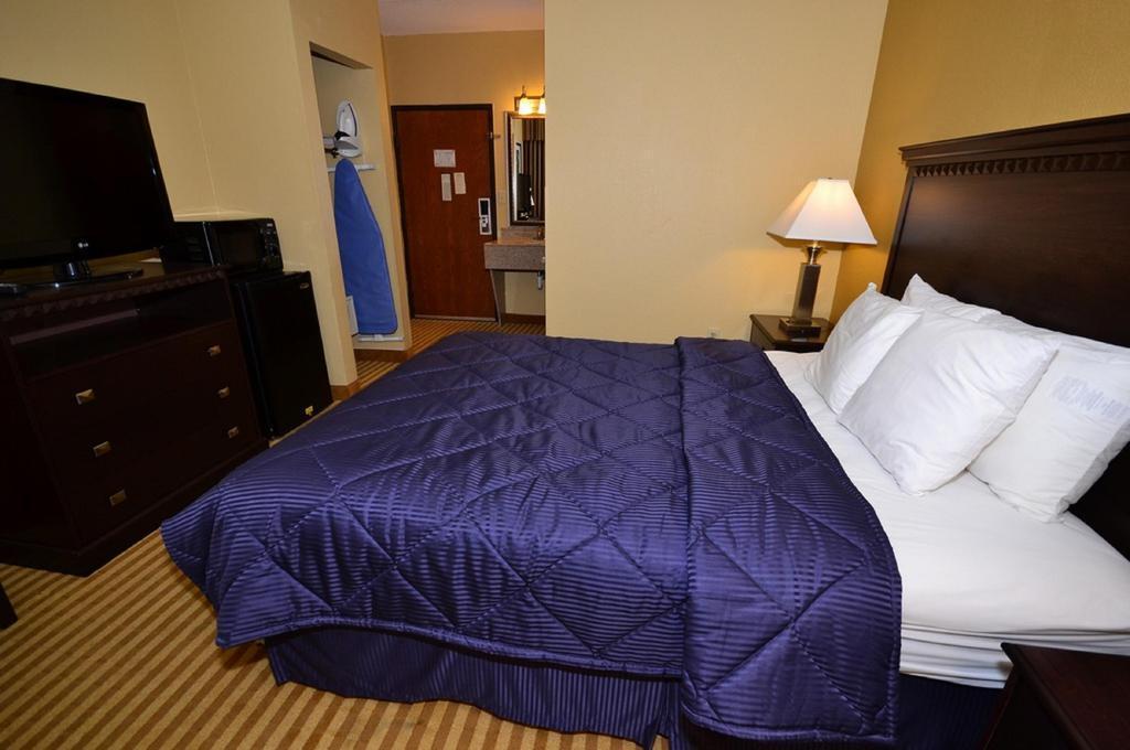 Quality Inn Merriam Kansas City Exterior photo